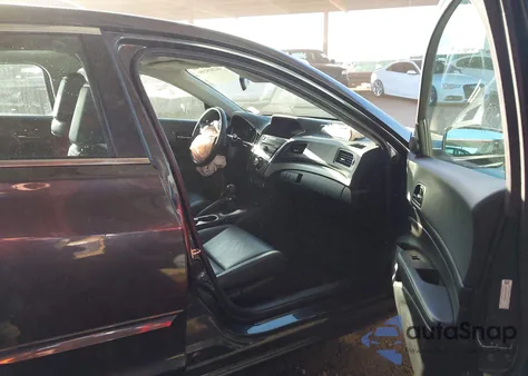 2016 Acura Ilx 2.4L/Acurawatch Plus Package z USA, uszkodzony, nr VIN 19UDE2F30GA022876